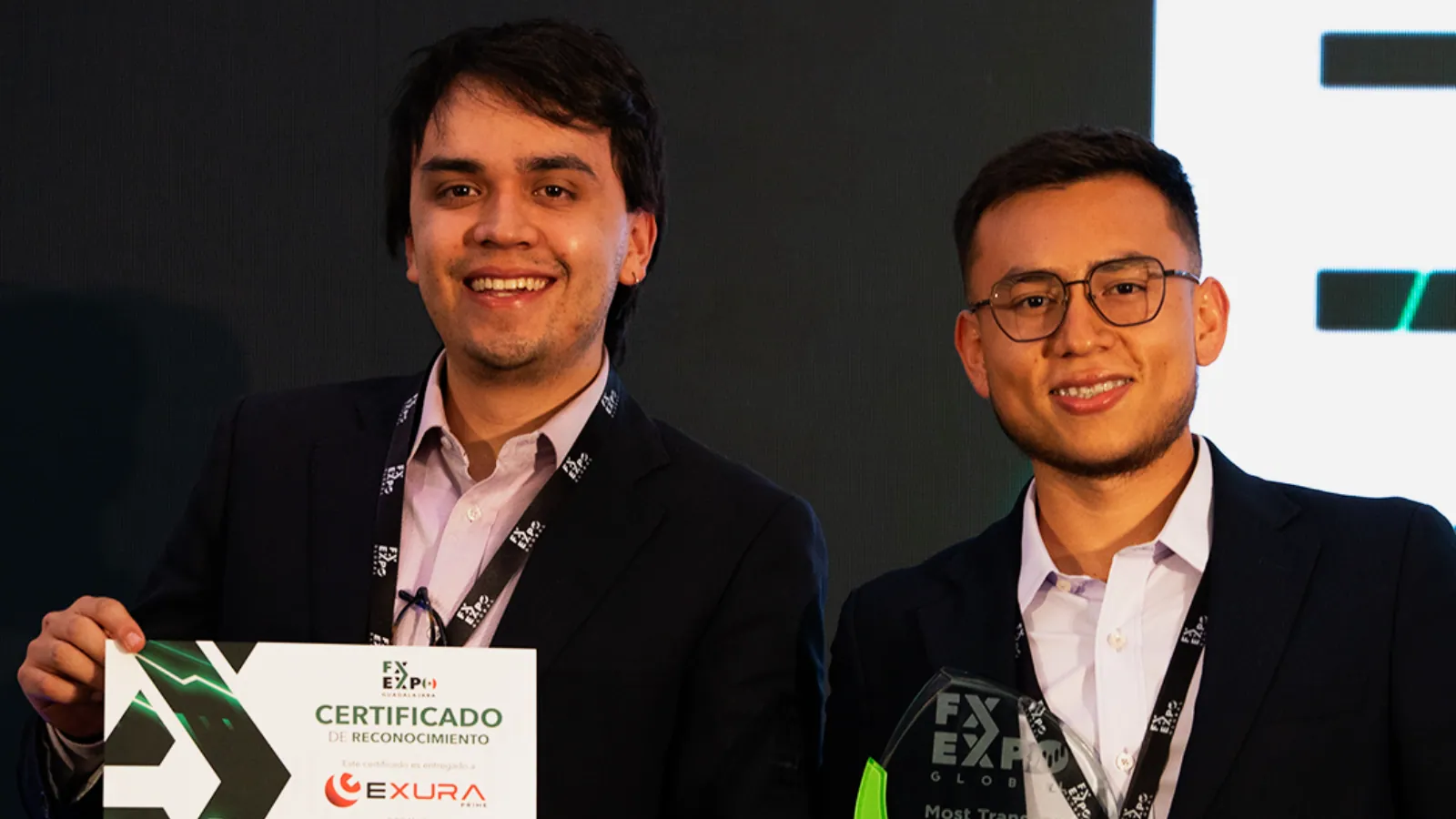 Exura Prime team receiving the Most Transparent Liquidity Provider award at FX Expo Guadalajara 2026